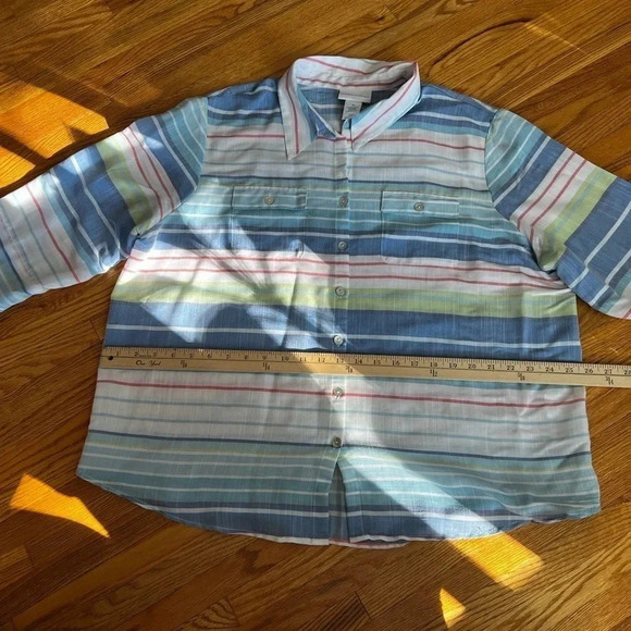 Striped button down top - Picture 2 of 4